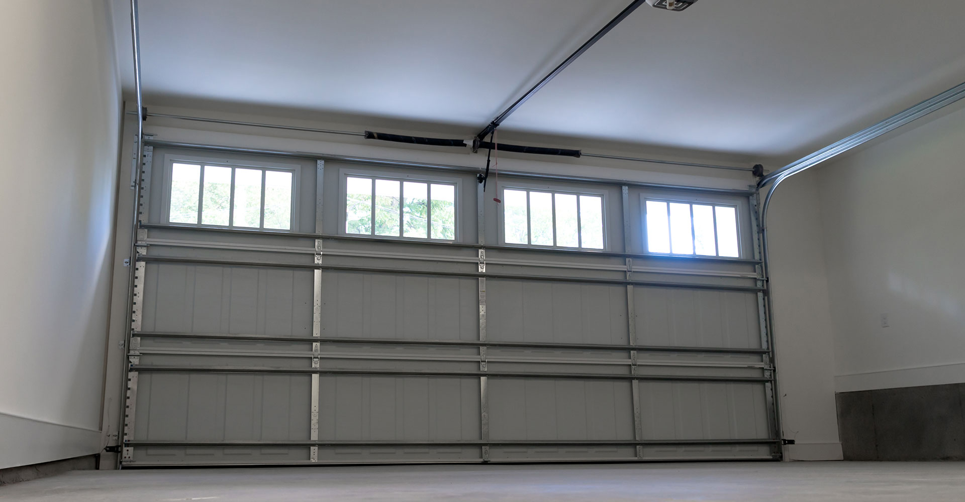 Garage Door Co Background